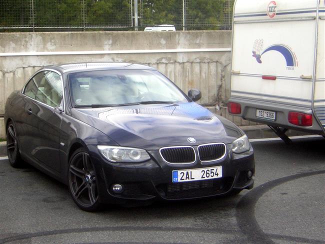 Epilog 2011 - sportovní vozy a další krasavci v depu