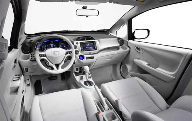 Honda na autosalon v enev piveze nejen koncept elektromobilu Honda EV Concept