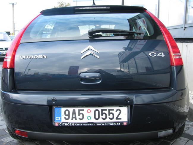 Test  vozu Citroen C4 v pěti dveřovém provedení SX Pack 1,6 VTI