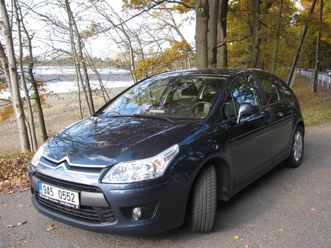 Test  vozu Citroen C4 v pěti dveřovém provedení SX Pack 1,6 VTI