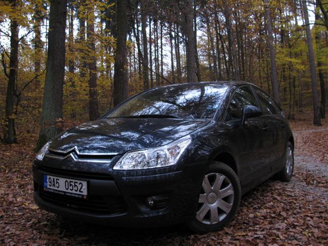 Test  vozu Citroen C4 v pěti dveřovém provedení SX Pack 1,6 VTI