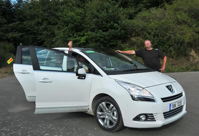 Spolenost Peugeot oznmila zmr vstoupit prmyslov i obchodn na indick trh.