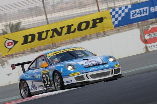 Dunlop 24h Dubai 2011: Posdka Tome Engeho odstartuje v Dubaji z druh ady