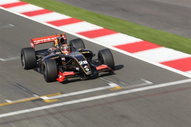 Formule Renault a nai v Silverstone 2011