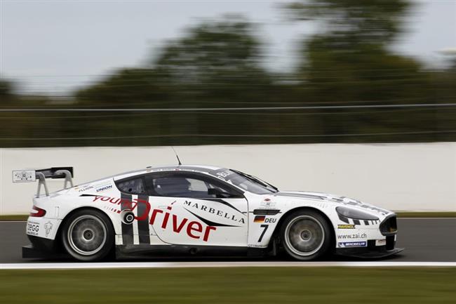 FIA GT1 2011 na Sachsenringu a v Silverstone a Tom Enge