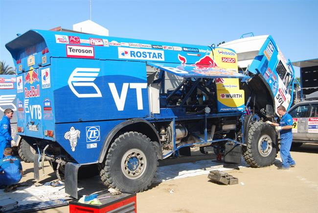 Rychl Polk Krysztof Holowczyc posl na Dakaru 2011 sestavu tmu X Raid BMW