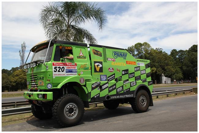 Vzpomínky na Dakar 2009 objektivem fotografů týmu  Marka Spáčila