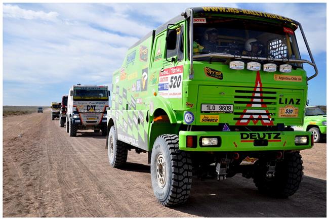 Vzpomínky na Dakar 2009 objektivem fotografů týmu  Marka Spáčila