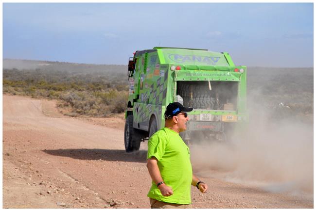 Vzpomínky na Dakar 2009 objektivem fotografů týmu  Marka Spáčila