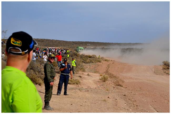 Vzpomínky na Dakar 2009 objektivem fotografů týmu  Marka Spáčila