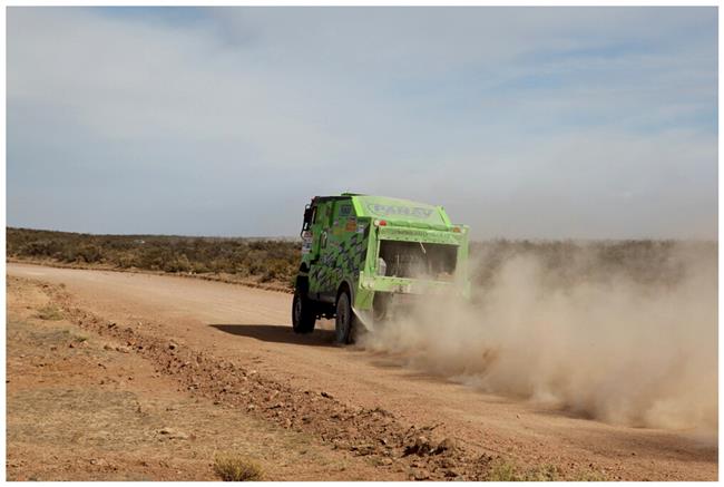Vzpomínky na Dakar 2009 objektivem fotografů týmu  Marka Spáčila