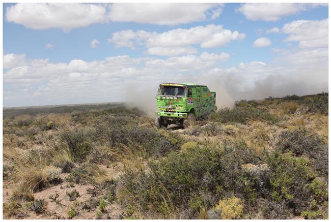 Vzpomínky na Dakar 2009 objektivem fotografů týmu  Marka Spáčila