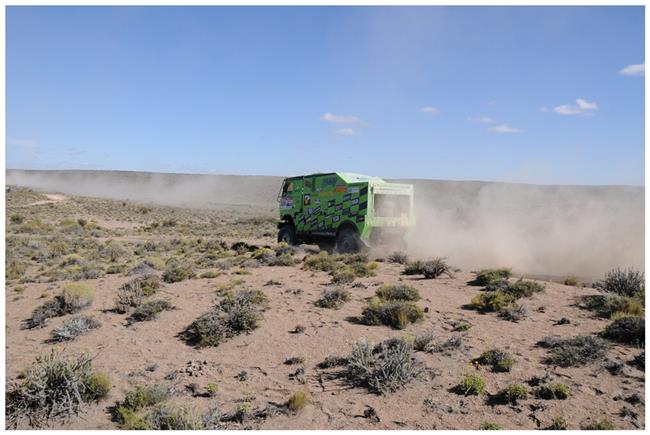 Vzpomínky na Dakar 2009 objektivem fotografů týmu  Marka Spáčila