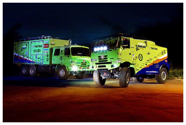 Hedvbna stezka 2009 - havarovan Hummer Czech Dakar teamu, foto tmu