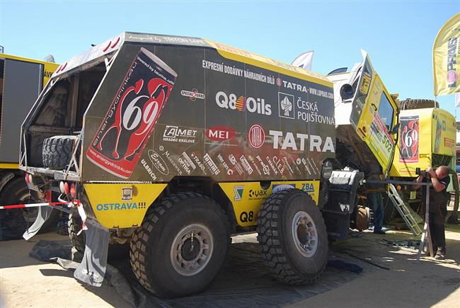 Dakar 2009: Loprais team v bivaku atd, foto tmu
