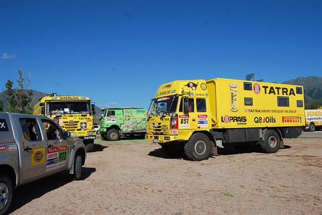 Dakar 2009: Loprais team v bivaku atd, foto tmu