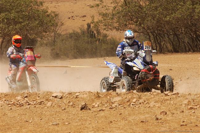 Hork knin novinka pro fandy motorismu : Dakar 2010 Nap Jin Amerikou