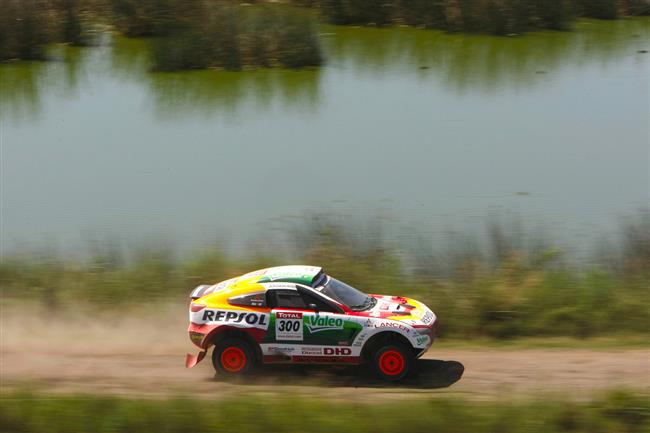 Dakar 2009 : Zapletal ztratil na dosud nejt잚 etap na vtze ti hodiny, ale posunul se na 17 msto!!