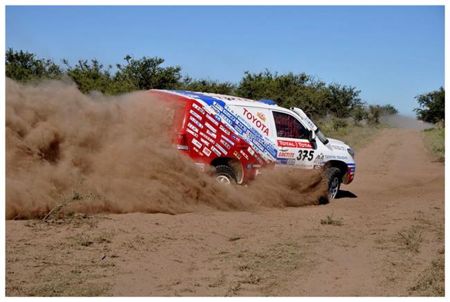 Dakar 2009: Marek Spil pes problmy s pednm pohonem udrel ptou pozici  na dohled  svtov piky