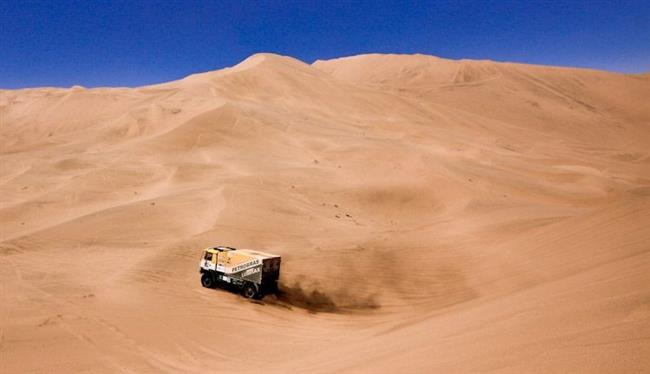 Dakar 2009: Zdraví Mira Martinec, který v Tatře s Azevedem dojel  až  na cílovou  rampu