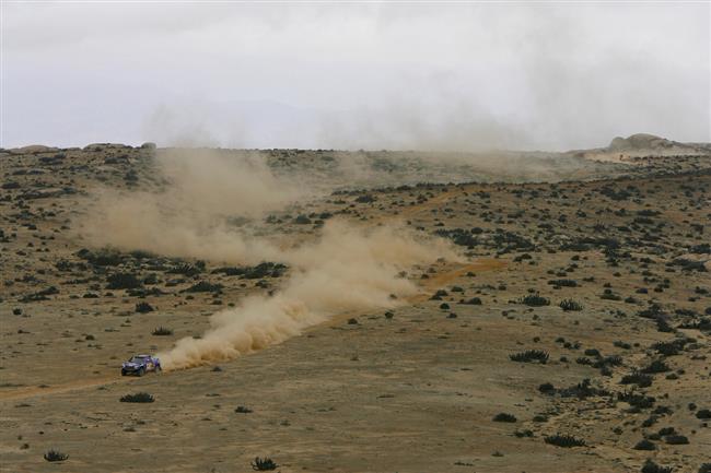 Tovrn tm VW za polovinou Dakaru 2009, foto tmu