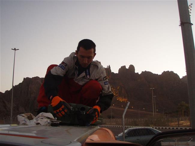 Hail BAJA 2009-  Mirek Zapletal bronzový, foto týmu