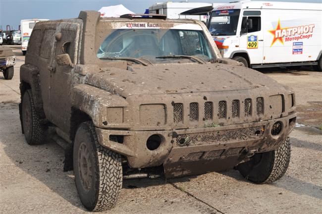 Na SILK WAY RALLY, aliaz Hedvbn stezce 2011, u ztratily auta svj lesk