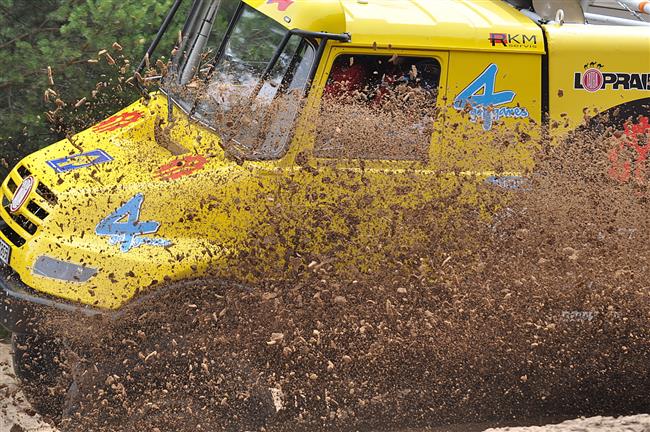 Sledujte nadcházející Silk Way Rally 2011 na obrazovkách