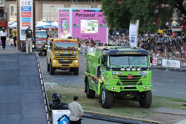Czech Dakar tým na startu Dakaru 2011, foto týmu