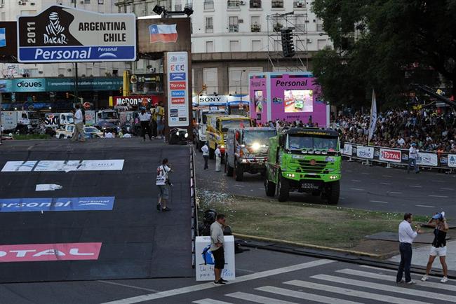 Czech Dakar tým na startu Dakaru 2011, foto týmu