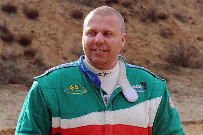 Zelen Czech Dakar Team zavril  fzi pprav a odletl vstc Dakaru 2011 !!