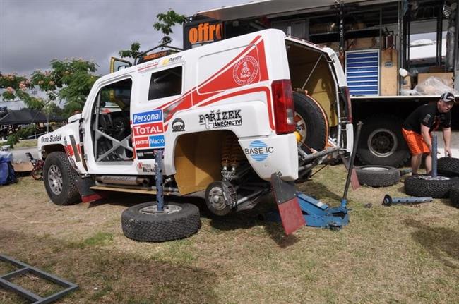 Dakar 2011: Ale Loprais podruh za sebou por nejen Kamazy a vyhrv etapu !!!