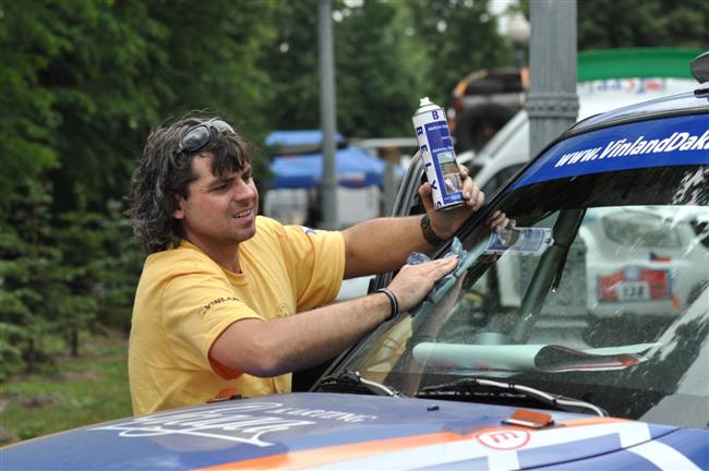 Sobotní probuzení na SILK WAY 2011 : (nejen) Češi čekají na přejímku