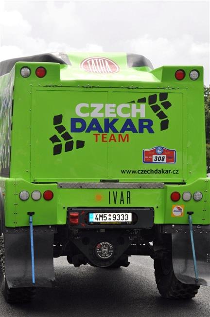 Sobotní probuzení na SILK WAY 2011 : (nejen) Češi čekají na přejímku