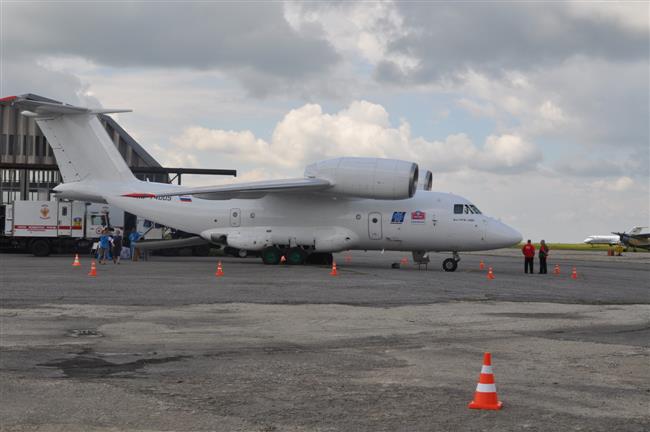 Silk Way 2011 - cíl 1. etapy ještě, než dorazili první závodníci
