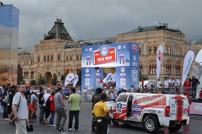 Hedvbn stezka 2011 - start v Moskv objektivem Petra Podrouka