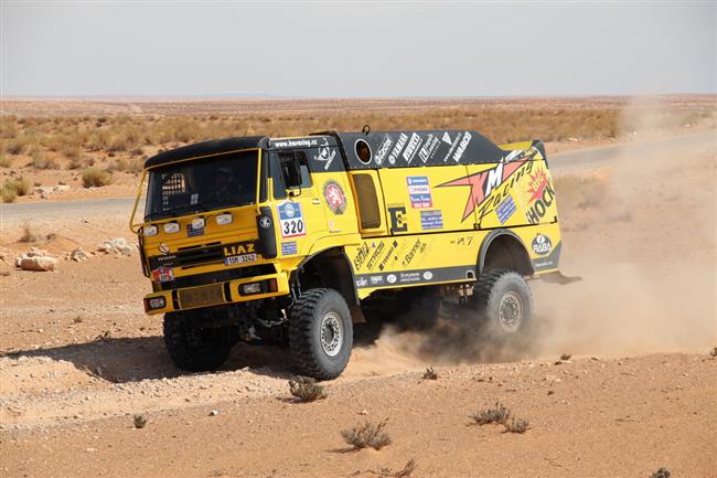 Sedlansk tm KM Racing bude opt u toho. Start Dakaru 2012 se bl