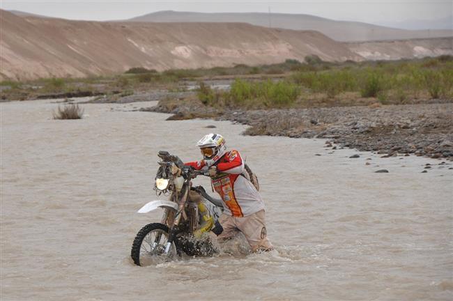 Dakar 2012 a 11. etapa s hlubokm brodem