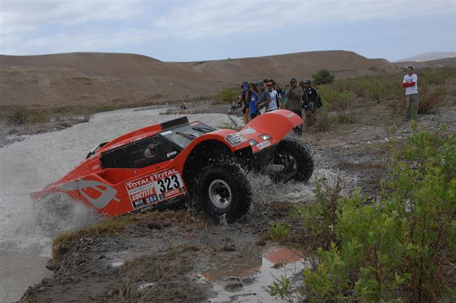 Dakar 2012 objektivem Jardy Jindry - 12. etapa s brodem