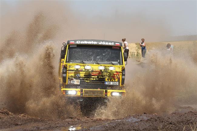 Dakar 2012: Jaroslav Valtr jel zvr pedposledn etapy na jistotu, ale rychle.