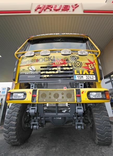 Odjezd KM Racing na Dakar 2012
