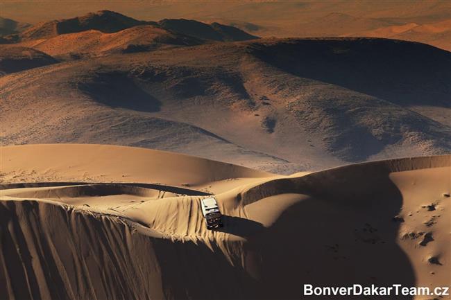 Dakar 2012 a Tomáš Vrátný s Tatrou ve velkých dunách