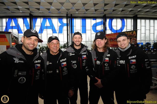 Dakar 2012 - odjezd Pendolínem Lopraisů i Vrátného a spol