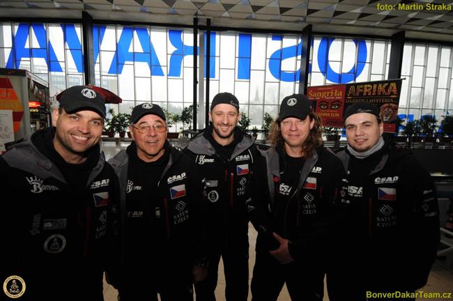 Dakar 2012 - odjezd Pendolínem Lopraisů i Vrátného a spol