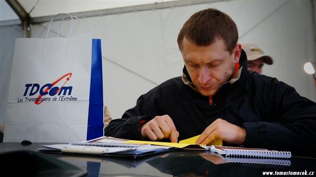 Afrika Eco Race 2011/2012 - technické přejímky Tatry Tomáše Tomečka