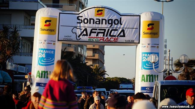 Afrika Eco Race 2011/2012 - technické přejímky Tatry Tomáše Tomečka