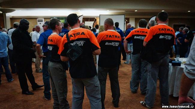 Africa Eco Race 2011/2012 - vyhlašování výsledků a atmosféra akce