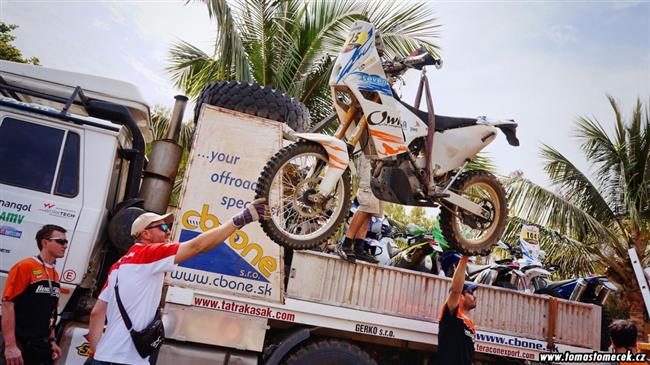 Africa Eco Race 2011/2012 - vyhlašování výsledků a atmosféra akce