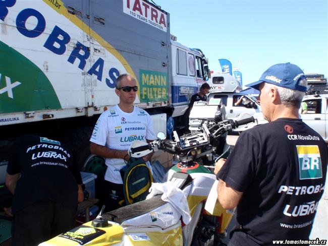 Dakar 2012- technické přejímky Tatry André Azeveda