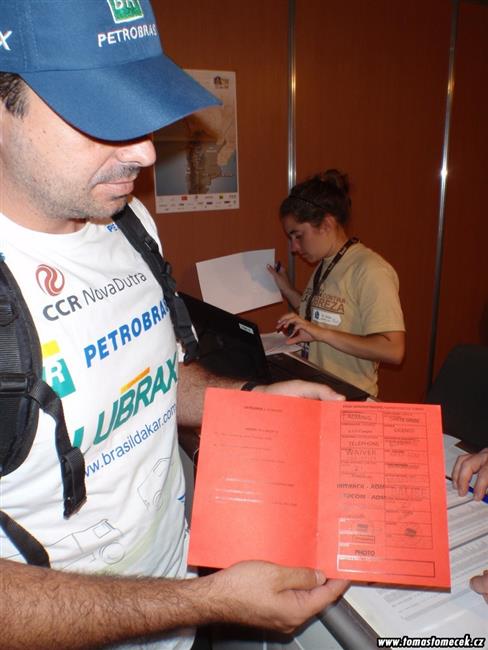 Dakar 2012- technické přejímky Tatry André Azeveda